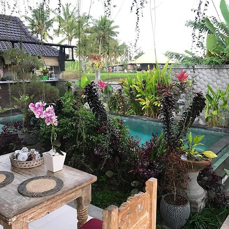 Raditya Villa Ubud Exterior photo